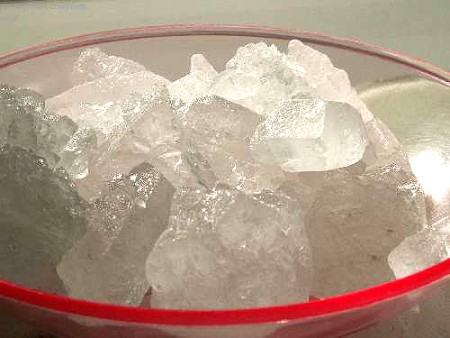 Mách bạn 9 cách trị hôi chân dứt điểm, thoát khỏi cơn ác mộng về mùi hôi khó chịu